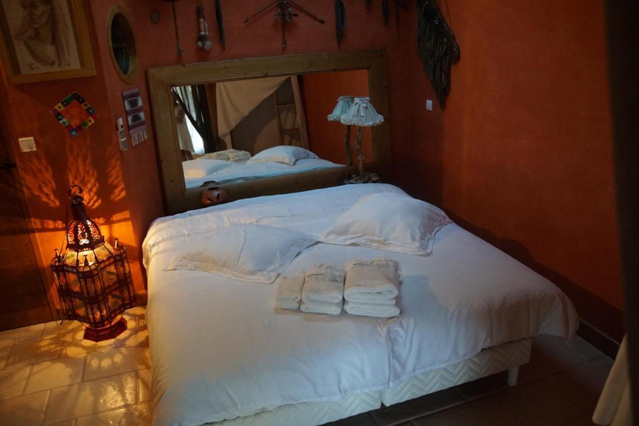 Bed & Breakfast Des Mathes, D'hotes, *