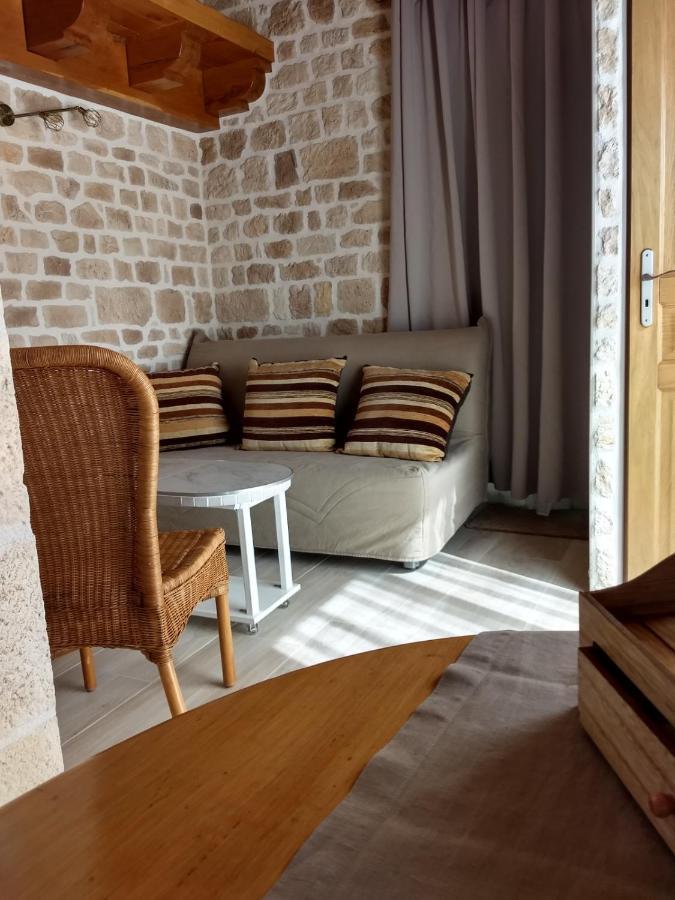 Bed & Breakfast Des Mathes, D'hotes, *