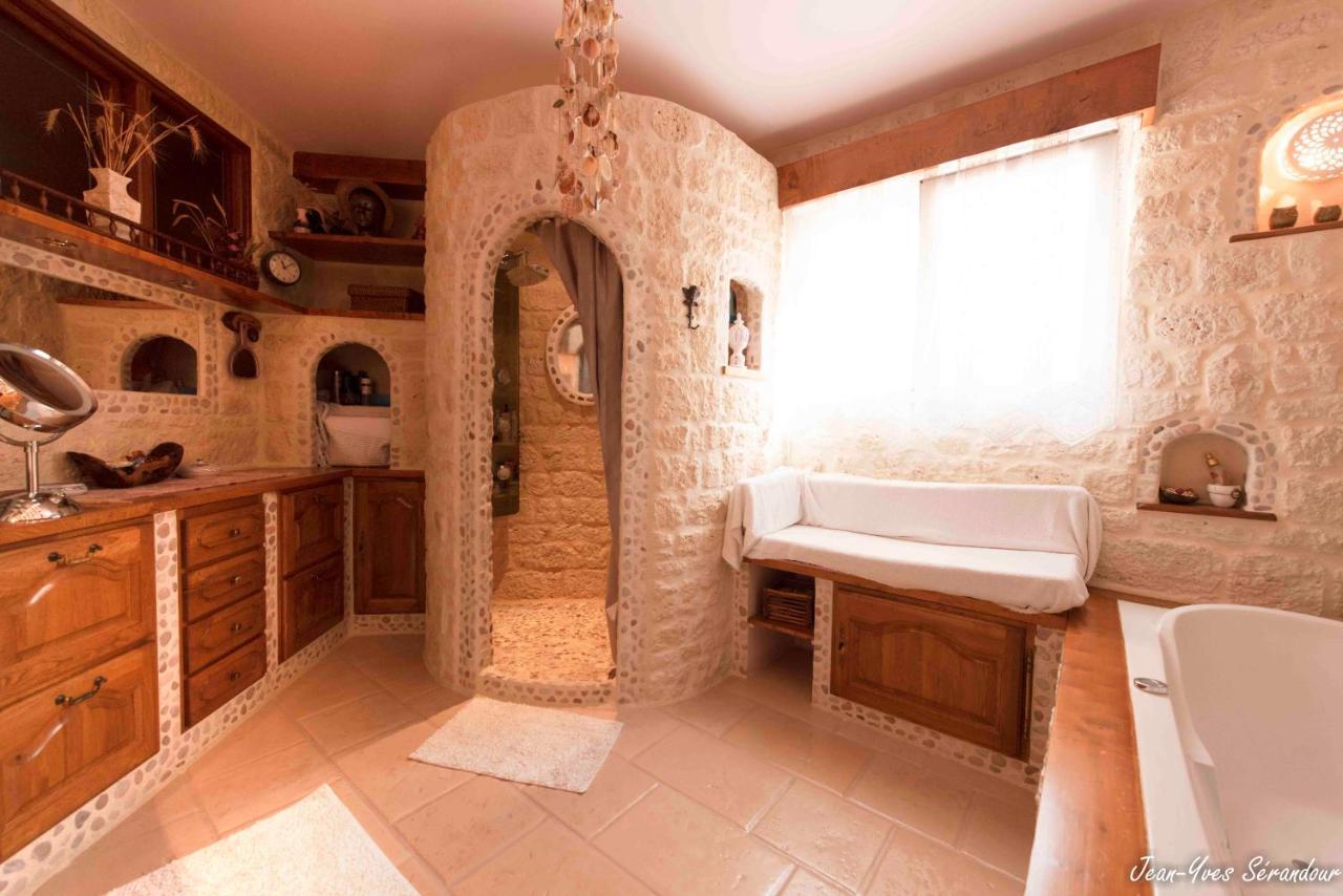 Bed & Breakfast Des Mathes, D'hotes, *
