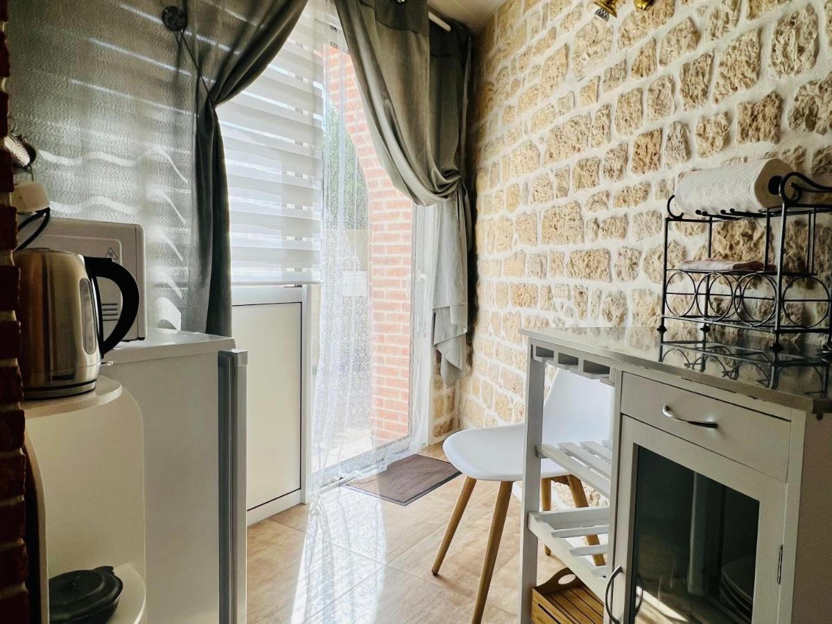 Des Mathes, D'hotes, Bed & Breakfast