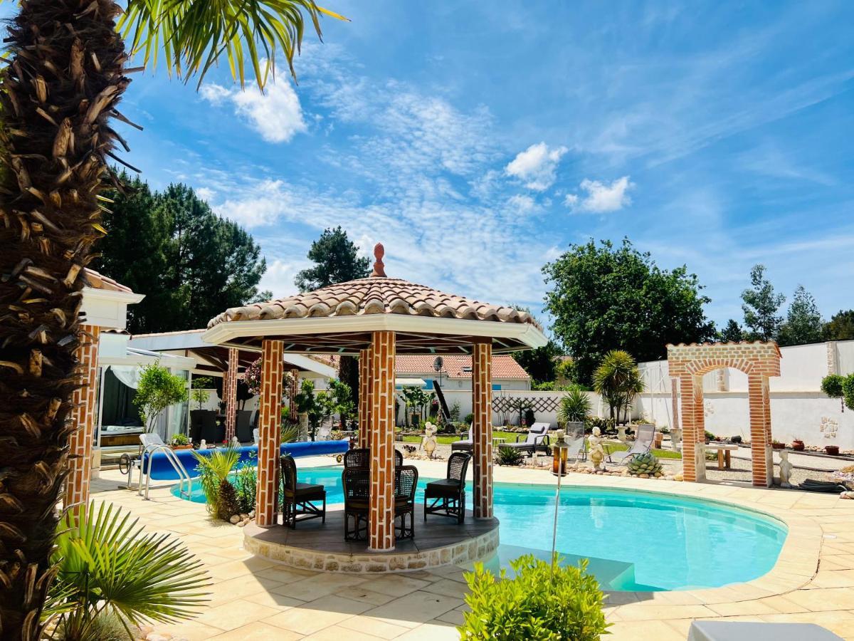 Des Mathes, D'hotes, Bed & Breakfast Les Mathes